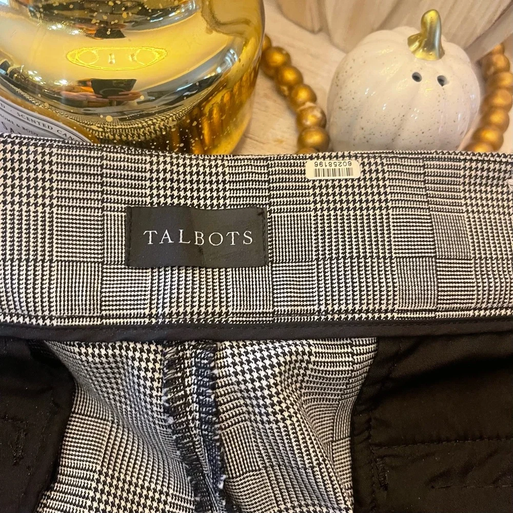 TALBOTS Chatham Ankle Pant Plaid Black White Slim Size 18 WP Petite Checkered